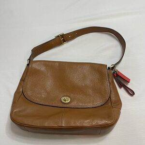 Coach Park Leather Flap British Tan Brown Leather Shoulder Bag Purse Handbag